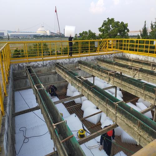 郑州电厂循环水过滤50孔径蜂窝斜管厂家价格及消防药剂解析